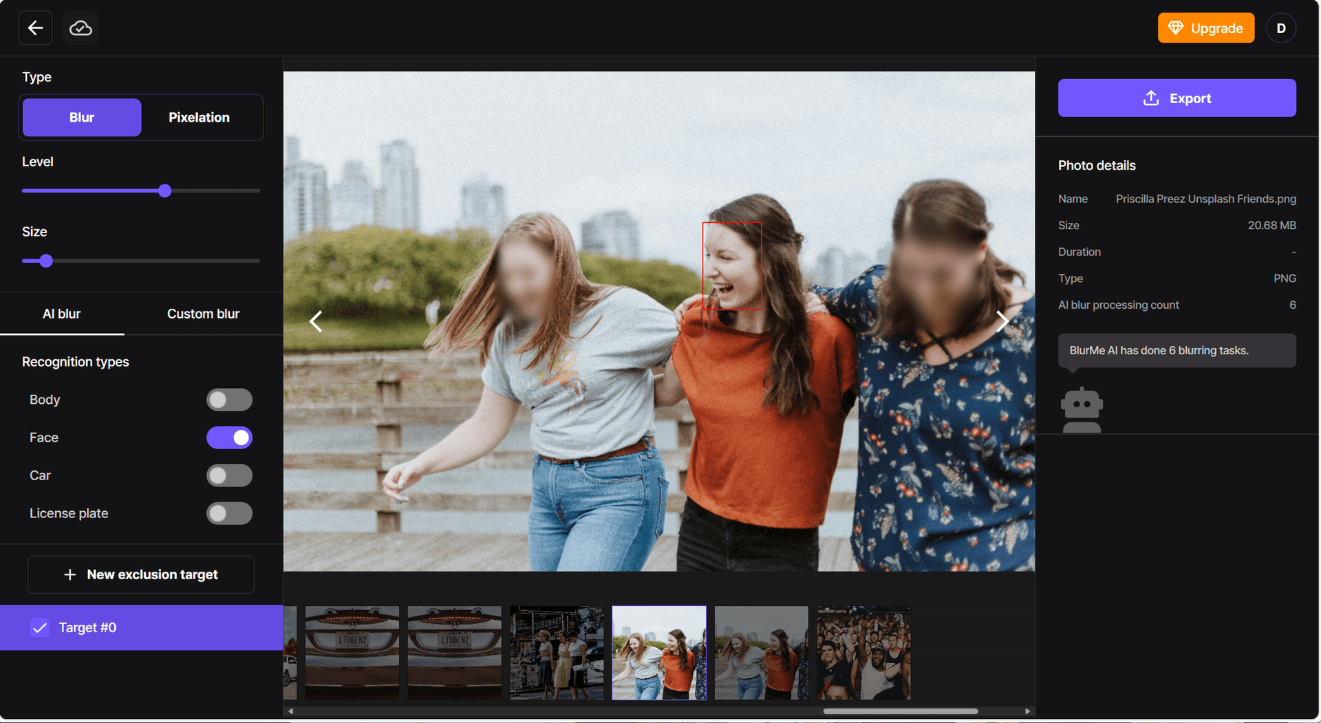 Selezione dell’opzione AI Blur su BlurMe per sfocare automaticamente i volti nella foto.