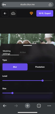 Image montrant l’ajustement de l’intensité du flou sur iPhone avec BlurMe