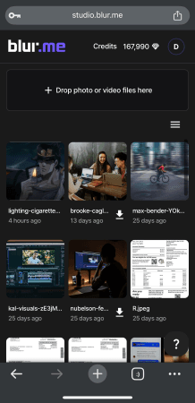 Subiendo una imagen a la herramienta de pixelado de BlurMe en iPhone