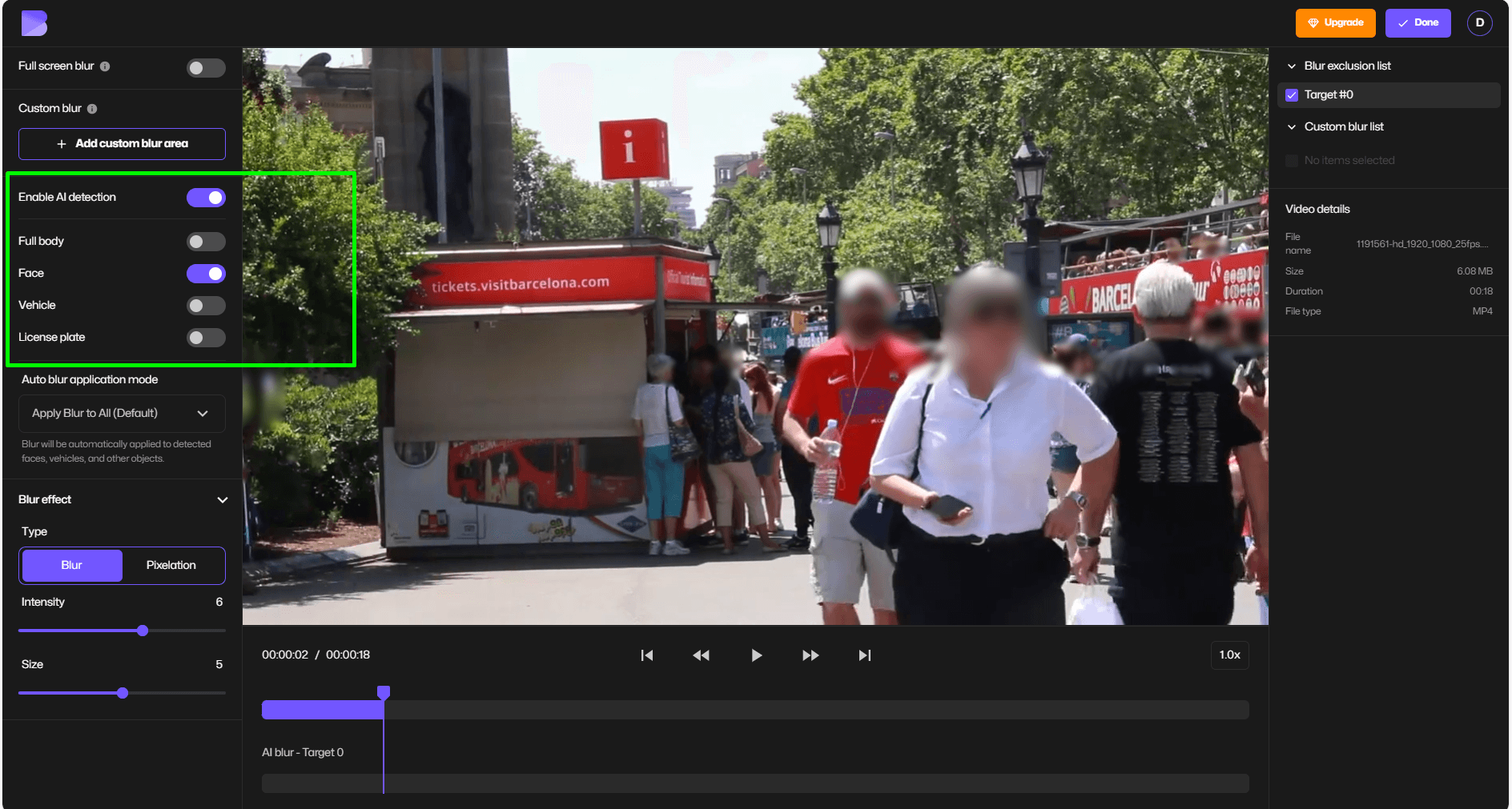 Ein Video mit AI-Video-Unschärfe verwischen.
