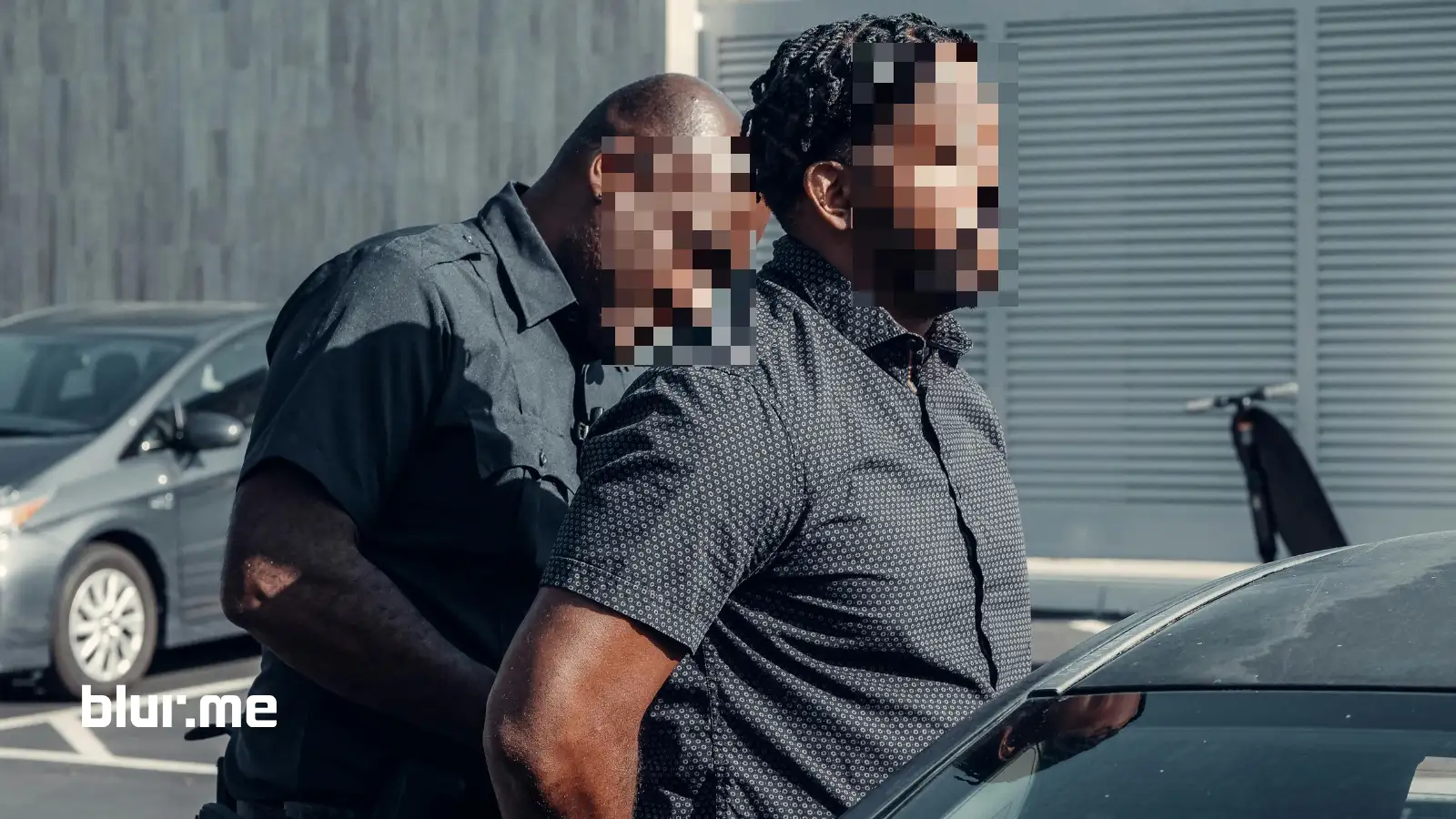 Redactar video: cómo difuminar rostros y anonimizar grabaciones de video con IA